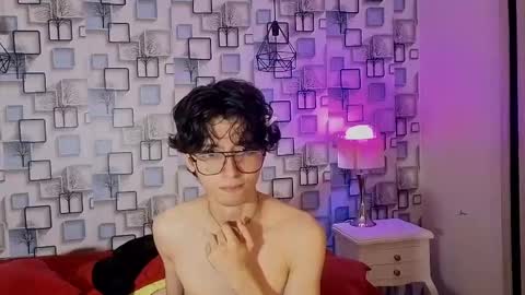 Snapshot of twink_sebas7 chatting on 05/13/26, 12:13 Sebastin online show from 05/13/26, 12:13