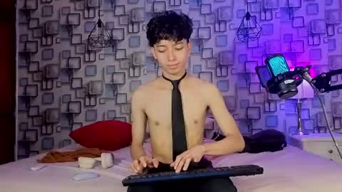 Sebastin online show from 06/12/26, 12:15