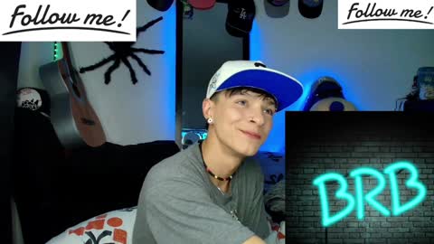 Snapshot of twink_sebas_ chatting on 12/24/24, 10:33 Bad boy sebastian online show from 12/24/24, 10:33