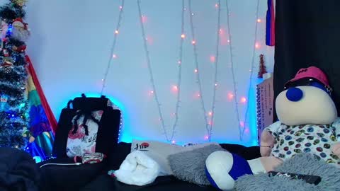 Snapshot of twink_sebas_ chatting on 12/24/24, 08:49 Bad boy sebastian online show from 12/24/24, 08:49