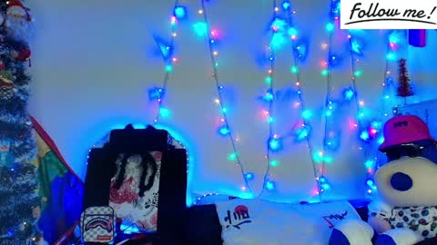 Snapshot of twink_sebas_ chatting on 12/25/24, 04:44 Bad boy sebastian online show from 12/25/24, 04:44