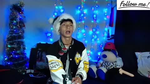 Snapshot of twink_sebas_ chatting on 12/27/24, 12:29 Bad boy sebastian online show from 12/27/24, 12:29
