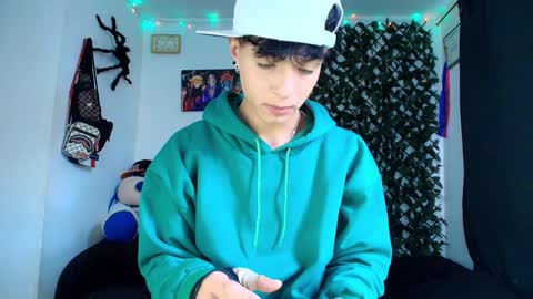 Snapshot of twink_sebas_ chatting on 02/08/25, 06:33 Bad boy sebastian online show from 02/08/25, 06:33