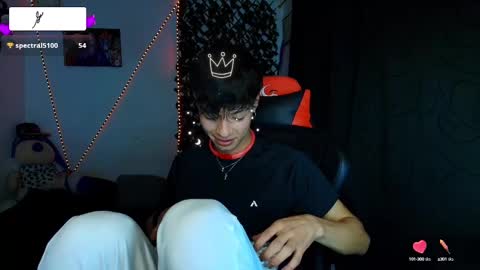 Snapshot of twink_sebas_ chatting on 02/15/25, 06:55 Bad boy sebastian online show from 02/15/25, 06:55