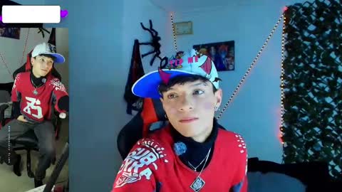 Snapshot of twink_sebas_ chatting on 02/26/25, 04:47 Bad boy sebastian online show from 02/26/25, 04:47