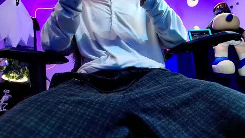 Snapshot of twink_sebas_ chatting on 10/20/25, 12:22 Bad boy sebastian online show from 10/20/25, 12:22