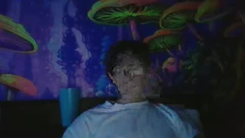 twinkboyboi69 online show from 01/15/26, 01:43