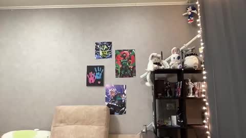 twinkiedoll online show from 10/23/25, 07:45