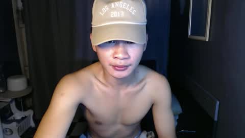 Snapshot of twinkjade_223xxx chatting on 02/16/26, 08:10 Jady online show from 02/16/26, 08:10