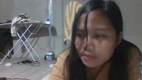 Snapshot of twinkle_purplemelon chatting on 12/04/25, 03:21 twinkle_purplemelon online show from 12/04/25, 03:21