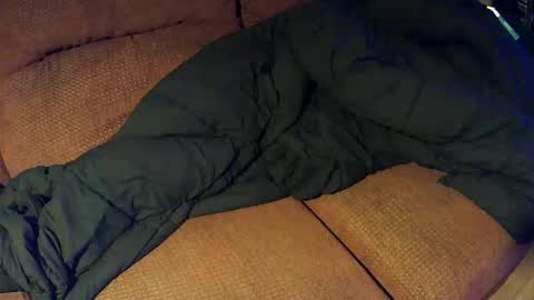 Snapshot of twinkle_twinkle_pisces chatting on 12/18/25, 02:50 twinkle_twinkle_pisces online show from 12/18/25, 02:50