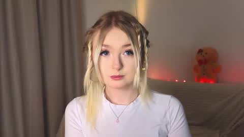 twinklefluff online show from 02/06/26, 04:10