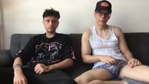 Derrick online show from 10/14/25, 05:03