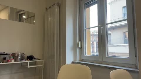 Snapshot of twitter_venusjenner chatting on 01/08/26, 01:13 REIGNEASIA online show from 01/08/26, 01:13