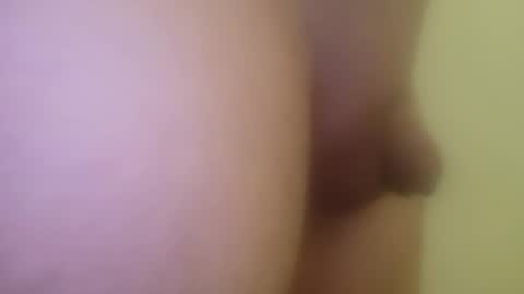 Snapshot of twocmonly chatting on 02/13/26, 08:43 twocmonly online show from 02/13/26, 08:43