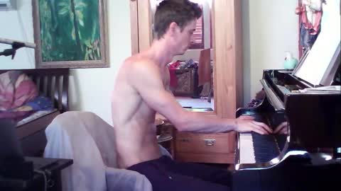 Snapshot of twoforallprivate chatting on 12/17/24, 02:44 TobeBritta online show from 12/17/24, 02:44