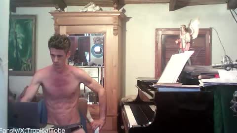 TobeBritta online show from 02/11/26, 09:09