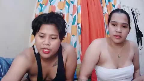Lyn and lea online show from 02/25/25, 07:42