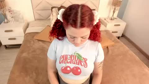 Twiggy online show from 04/11/26, 08:24