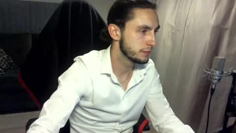 Snapshot of txandb666 chatting on 11/24/25, 09:25 txandb666 online show from 11/24/25, 09:25