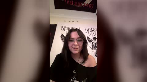 txhlia online show from 04/18/26, 02:59