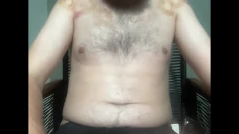 Snapshot of txsizedhog420 chatting on 09/27/25, 03:55 txsizedhog420 online show from 09/27/25, 03:55