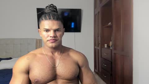 Snapshot of tygafit chatting on 10/07/25, 02:31 Yorquis Guzman online show from 10/07/25, 02:31