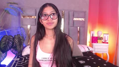 Snapshot of tyla_ks chatting on 10/30/25, 07:36 tyla_ks online show from 10/30/25, 07:36