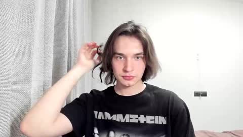 Tyler  johnson online show from 02/21/25, 04:07