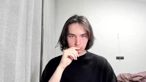 Tyler  johnson online show from 02/25/25, 02:03