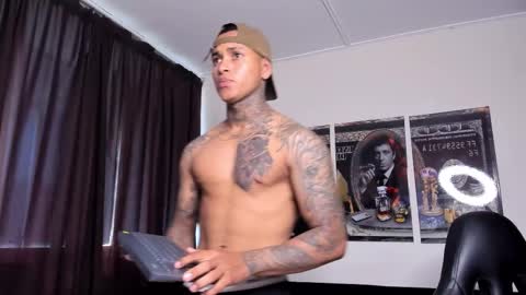 Snapshot of tyler_bell_ chatting on 03/02/26, 03:19 tyler_bell_ online show from 03/02/26, 03:19