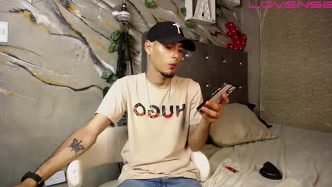 Snapshot of tyler_coopr chatting on 09/17/25, 02:46 tyler cooper online show from 09/17/25, 02:46