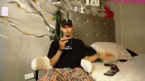 Snapshot of tyler_coopr chatting on 09/18/25, 04:14 tyler cooper online show from 09/18/25, 04:14