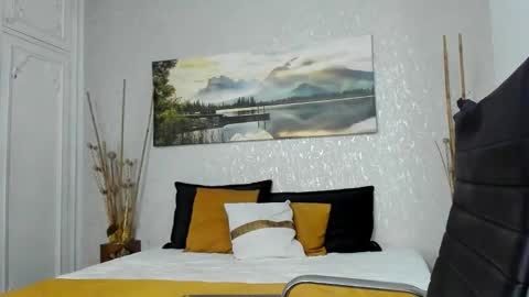 Tyler online show from 03/25/26, 03:34