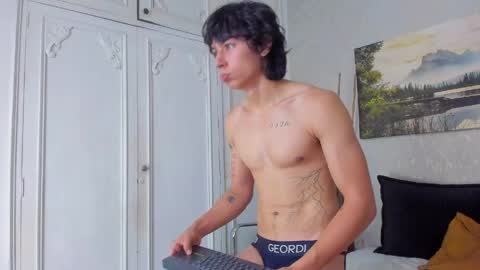 Tyler online show from 04/16/26, 08:04