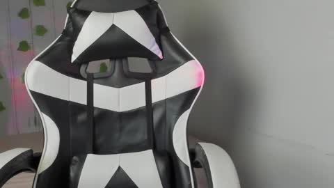 Tyler Garcia  online show from 02/11/25, 08:15