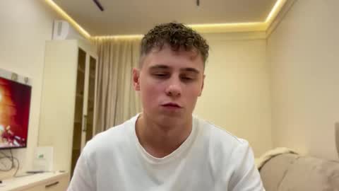 tyler_garrner online show from 11/12/25, 05:13