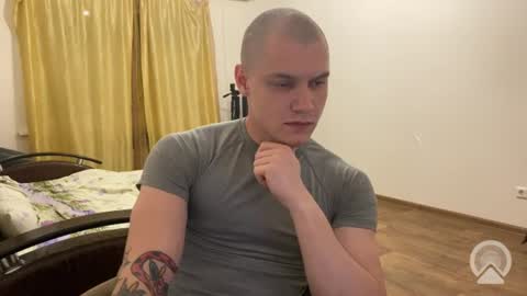 Snapshot of tyler_sex69 chatting on 07/18/26, 06:56 tyler_sex69 online show from 07/18/26, 06:56