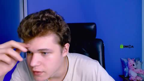 Snapshot of tyler_sparks_ chatting on 09/24/25, 01:36 tyler_sparks_ online show from 09/24/25, 01:36