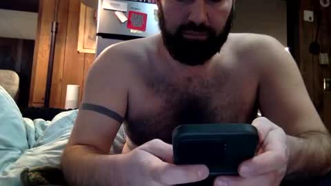 Snapshot of tylerknights777 chatting on 01/06/26, 08:01 TylerKnights777 online show from 01/06/26, 08:01