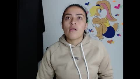 Snapshot of tyrahot_ chatting on 12/01/25, 09:58 tyrahot_ online show from 12/01/25, 09:58