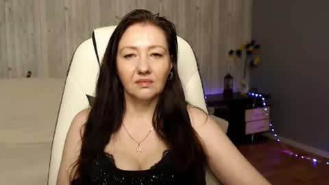 Snapshot of tyramories chatting on 01/26/25, 10:45 tyramories online show from 01/26/25, 10:45