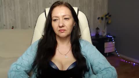 Snapshot of tyramories chatting on 02/15/25, 12:11 tyramories online show from 02/15/25, 12:11