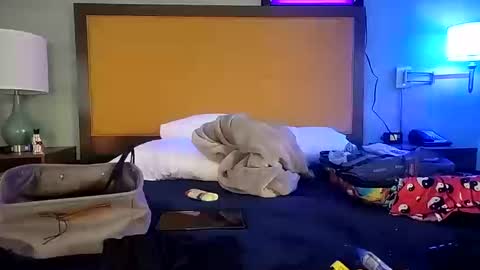 Snapshot of tyrantking884 chatting on 10/12/25, 05:28 Tyrant King online show from 10/12/25, 05:28