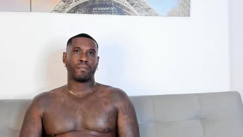 Snapshot of tyron_rulers chatting on 10/10/25, 12:09 Dvid Rullers online show from 10/10/25, 12:09