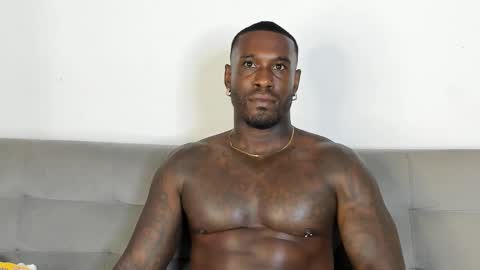 Snapshot of tyron_rulers chatting on 11/24/25, 12:10 Dvid Rullers online show from 11/24/25, 12:10