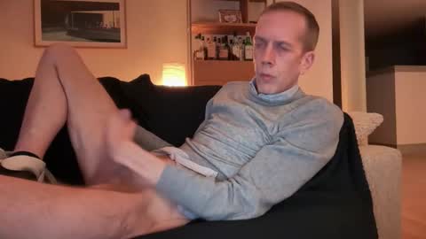 Snapshot of tyronev70 chatting on 02/05/26, 05:39 Ty online show from 02/05/26, 05:39