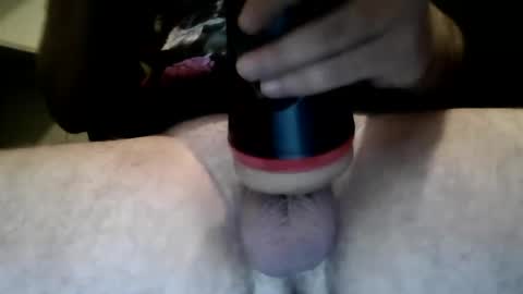 Snapshot of tystickk66 chatting on 09/19/25, 04:51 tystickk66 online show from 09/19/25, 04:51