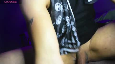 Snapshot of tytanic187 chatting on 10/14/25, 12:28 TyTanic online show from 10/14/25, 12:28