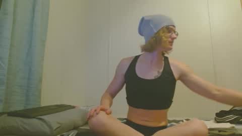 Snapshot of tyyyler93 chatting on 12/19/24, 05:07 TylerAlternative online show from 12/19/24, 05:07